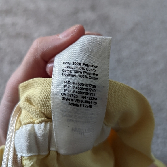 Wilfred Yellow Lucienne Short - Picture 5 of 10